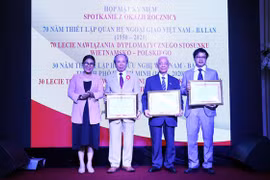 Les 70 ans de relations diplomatiques Vietnam-Pologne fêtés au Sud