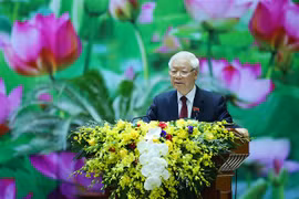 Le leader Nguyên Phu Trong félicite le seteur de la météorologie et de l’hydrologie