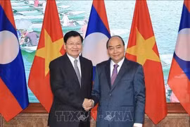 Le PM lao au Vietnam pour la 43e session du Comité intergouvernemental 