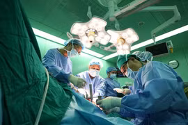 Deux nouveaux succès confirmant la maîtrise de la transplantation hépatique 