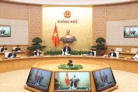 COVID-19: le Vietnam en moment d’or dans la lutte anti-pandémie, selon le PM Nguyên Xuân Phuc
