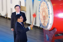 Le vice-PM Pham Binh Minh à la rentrée scolaire de l’Université nationale de Hô Chi Minh-Ville