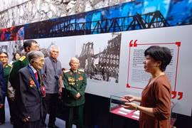 La victoire de Dien Bien Phu aérien à l’affiche à Hanoi