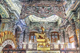 Exposition “Hanoï-Huê-Saigon: tradition et développement”