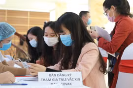 Vaccin anti-Covid-19: le Vietnam effectue le premier essai sur humain