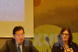 Colloque sur la gestion des risques inhérents aux munitions non explosées à Genève