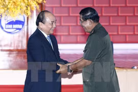 Rencontre entre les deux PM vietnamien Nguyên Xuân Phuc et cambodgien Hun Sen
