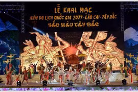 Lancement de l’Année touristique nationale 2017 Lào Cai - Tây Bac