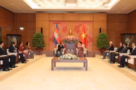 Le président de l’AN cambodgienne termine sa visite officielle d’amitié au Vietnam