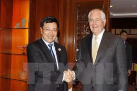 APEC 2017 : le vice-PM Pham Binh Minh reçoit le secrétaire d’Etat américain Rex Tillerson