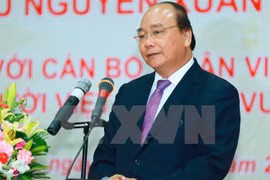 Le PM Nguyen Xuan Phuc poursuit ses activités au Cambodge