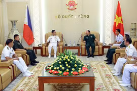 Renforcement des relations Vietnam-Philippines dans la défense