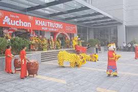 Inauguration du 15ème supermarché Auchan au Vietnam