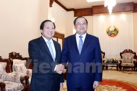 Vietnam-Laos : renforcement de la coopération dans l'information et la communication 