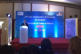 Fête des enseignants vietnamiens de français à Hanoï