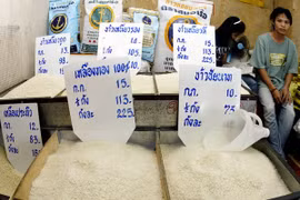 La Thaïlande prévoit d'exporter 10 millions de tonnes de riz en 2017