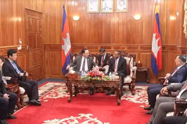 Vietnam et Cambodge resserrent la coopération entre les deux forces de sécurité