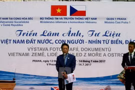 Une exposition sur la souveraineté maritime vietnamienne en République tchèque