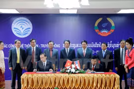 Vietnam-Laos : promotion de la coopération dans les technologies de l’information