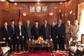 Resserrement de la coopération entre les forces de Police Vietnam-Cambodge