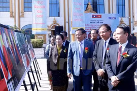 VNA et KLP organisent une expo photo sur les liens Vietnam-Laos