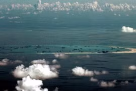  Colloque sur la Mer Orientale aux Phillipines