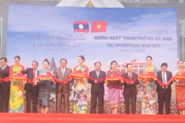 Une délégation de Ho Chi Minh-Ville en visite au Laos 