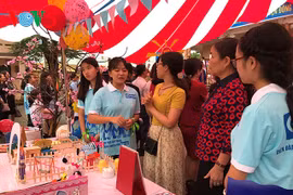 Journée internationale de la fille: donner plus de pouvoir aux petites filles