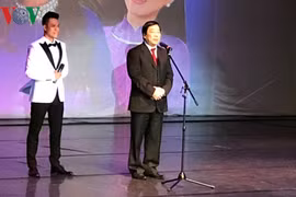 Soirée philanthropique à Moscou en faveur d'enfants cardiaques pauvres du Vietnam