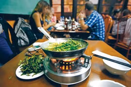 Cha Ca La Vong, une spécialité incontournable à Hanoï