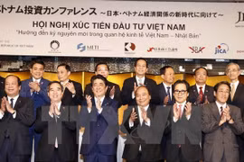 Le PM participe à une conférence sur la promotion de l’investissement vietnamien au Japon
