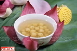 Le chè sen - quintessence de la gastronomie hanoïenne