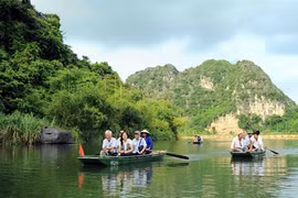 Le complexe d’écotourisme de Tràng An, un des sites phares de Ninh Binh. Photo : Minh Duc/VNA