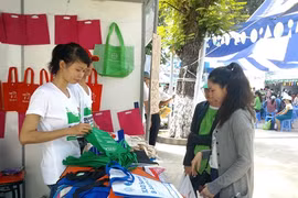 Exposition de produits inoffensifs pour l’environnement. 