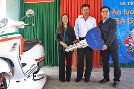 Cérémonie de remise sympolique du prix «Impressions d’or des SEA Games 27». Photo: Viet Cuong