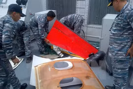 Les grands débris de l’avion d'AirAsia QZ8501 ont été retrouvés. (Source : VNA)