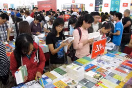 Le 8e Salon du livre de Hô Chi Minh-Ville. Photo : VNA