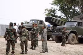 Les soldats cambodgiens dans la zone frontalière relevant de la province d' Oddar Meanchey, du 23 avril. (Photo: THX/AVI)