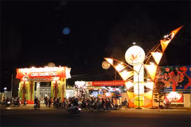 Une exposition des marques vietnamiennes de haute qualité 2014. (Source : VNA)