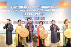 La célébration des 20 ans de l'Association d'amitié Vietnam-Allemagne. Photo : VNA