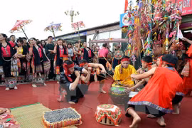 Fête de Xang Khán de l’ethnie Thai à Nghe An. (Photo: Thanh Hà/VNA)
