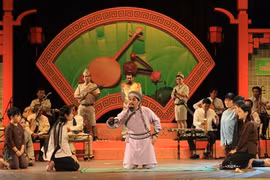 Un concours de Don ca tai tu à Hô Chi Minh-Ville. Photo : Phuong Vy/VNA