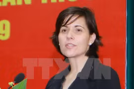 Mme l'ambassadeur de Hongrie au Vietnam, Torda Eszter. (Source : VNA)
