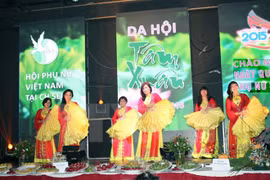 Des femmes vietnamiennes en R.tchèque. (Source: VNA)