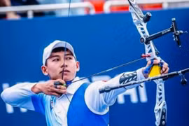 L'archer Lê Quôc Phong décroche le 12e billet olympique pour le Vietnam. Photo: WA