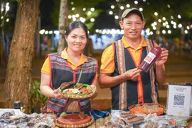 Des produits OCOP vendus au marché de Mang Den. Photo: QDND