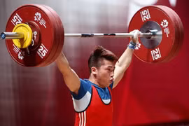 L’haltérophile Trinh Van Vinh rafle l’argent aux ASIAD 2018