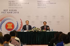 Pham Binh Minh demande d’achever les préparatifs du WEF ASEAN 2018