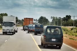 La construction de l'autoroute Phnom Penh-Sihanoukville débutera en novembre