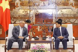 Hanoi et Gold Coast (Australie) partagent des expériences de développement